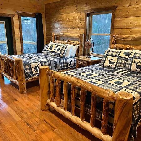* * 4 Master Bedrooms, Views, Theater, Arcade, Evc Гетлинбург Екстериор снимка