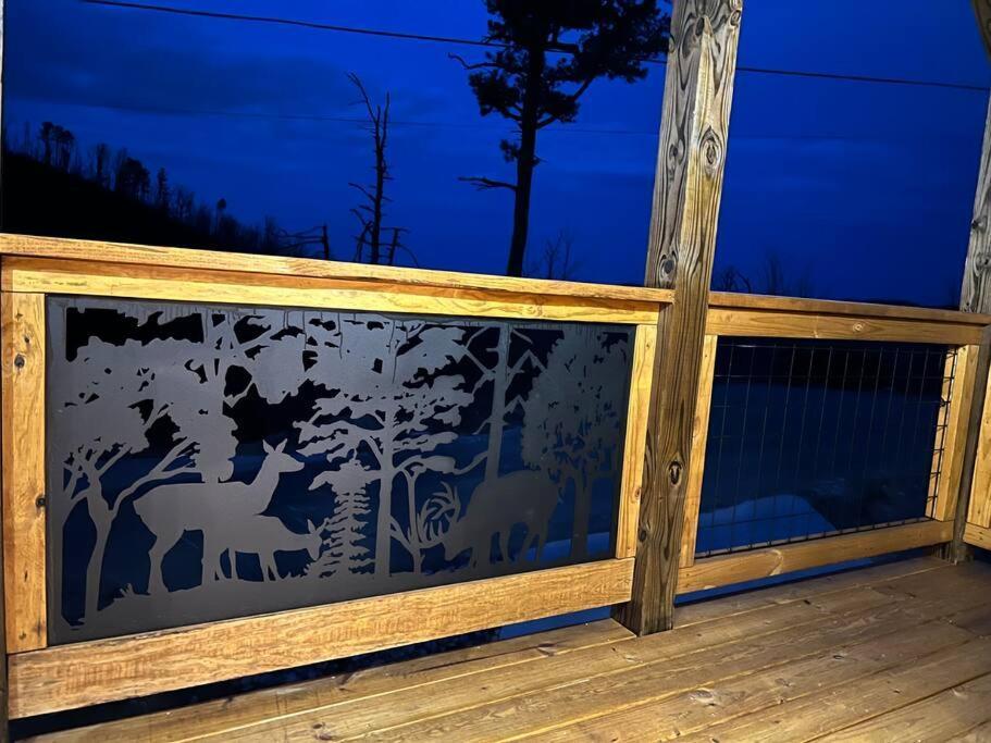 * * 4 Master Bedrooms, Views, Theater, Arcade, Evc Гетлинбург Екстериор снимка