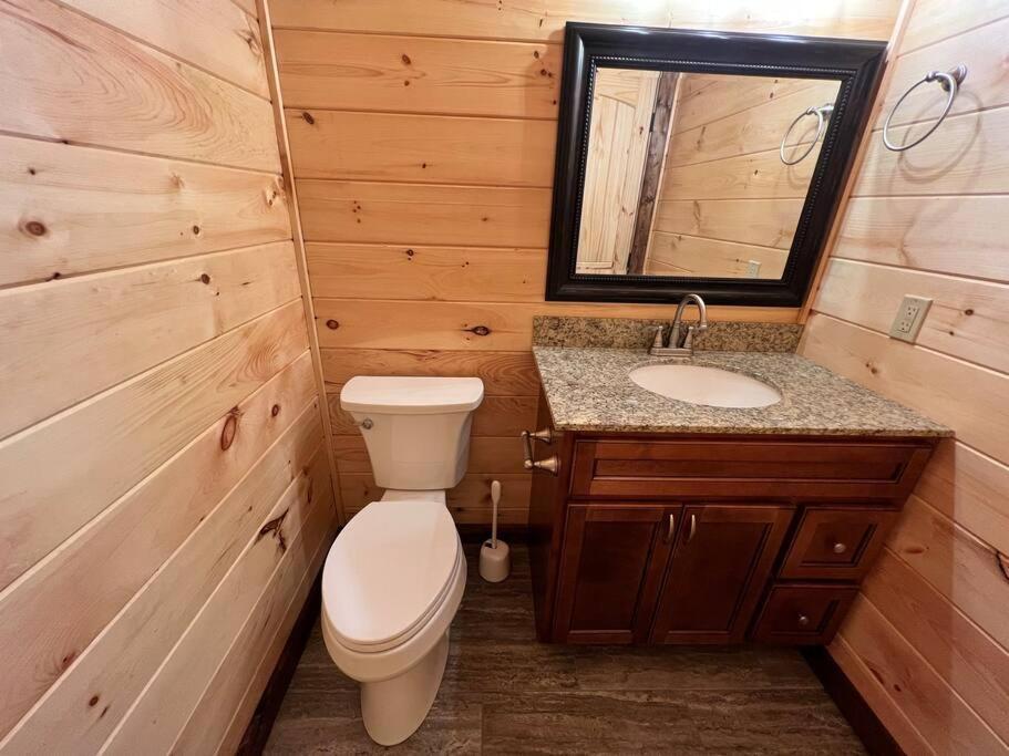 * * 4 Master Bedrooms, Views, Theater, Arcade, Evc Гетлинбург Екстериор снимка